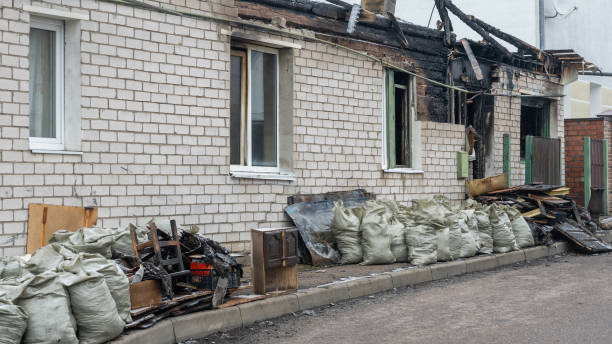24/7 Emergency Fire Damage Removal experts in Grayville, IL